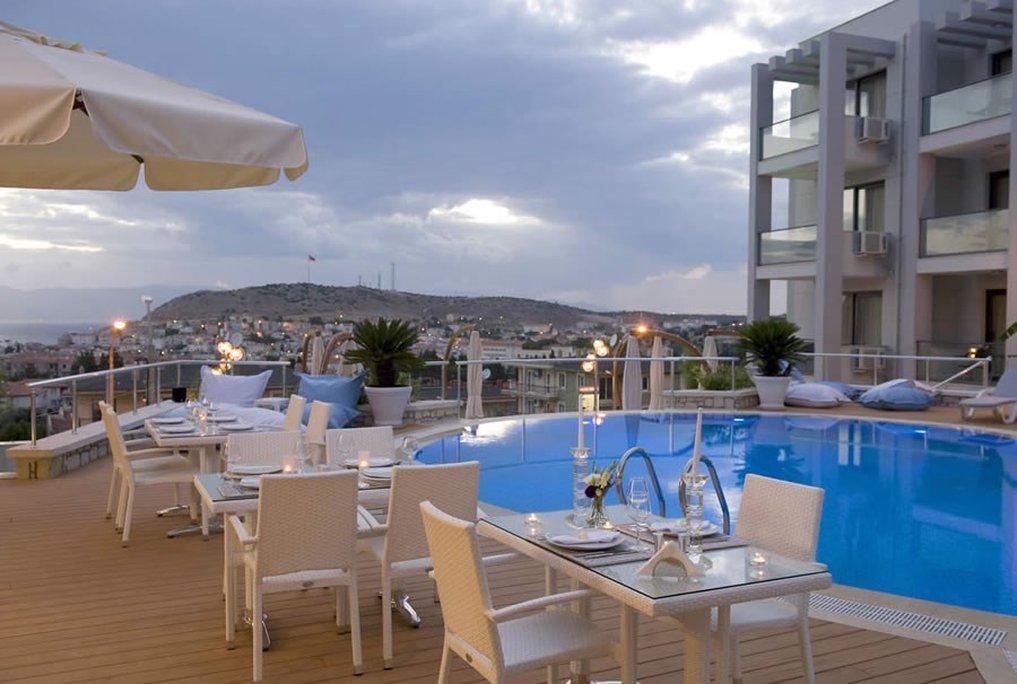 Kondo Suites Чесме Екстериор снимка
