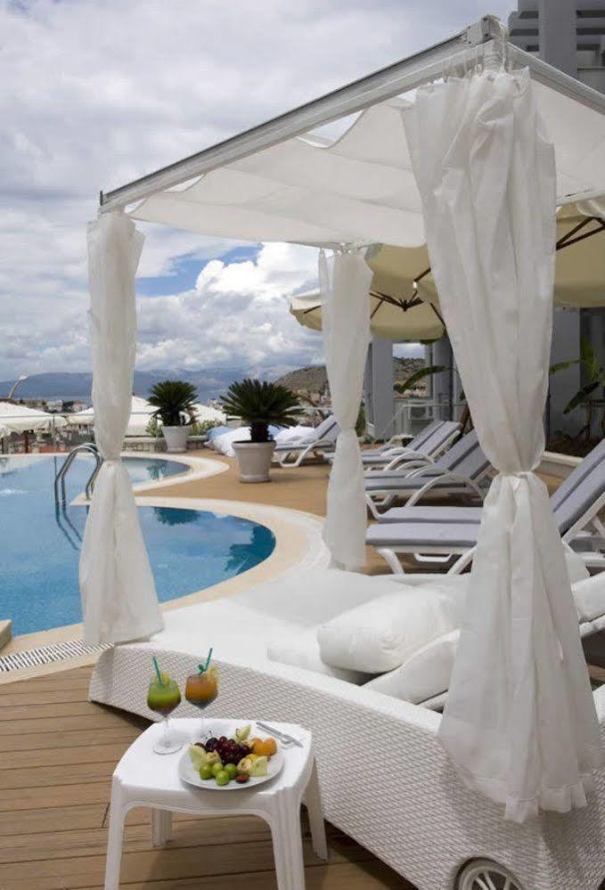 Kondo Suites Чесме Екстериор снимка